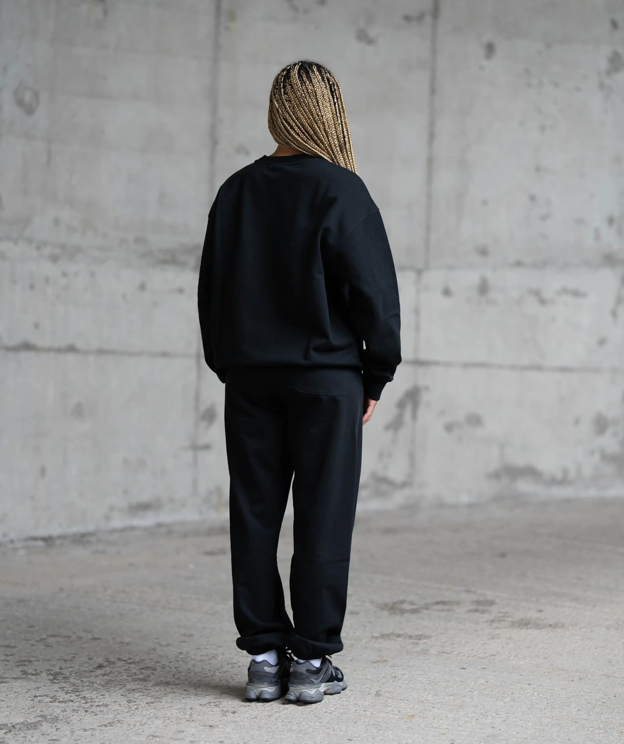 Women's Oversized Sweater-Black