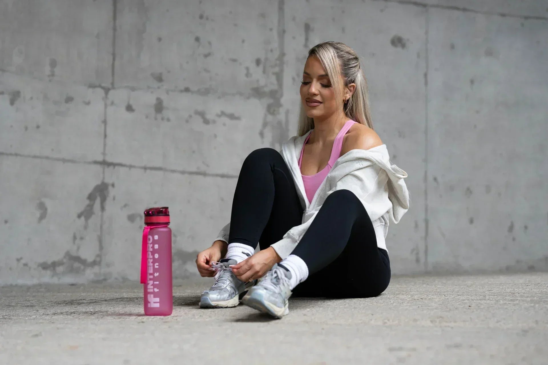 Enhance Your Workout: The Power of High-Quality Fitness Clothing and Gym Accessories