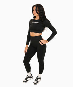full sleeves black crop top