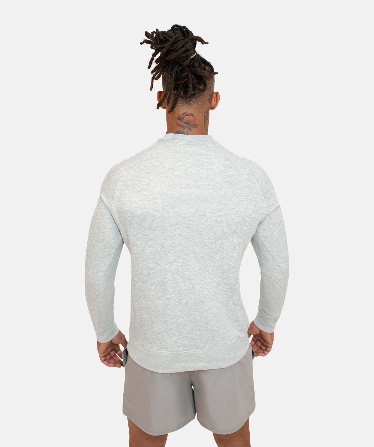 grey t shirt