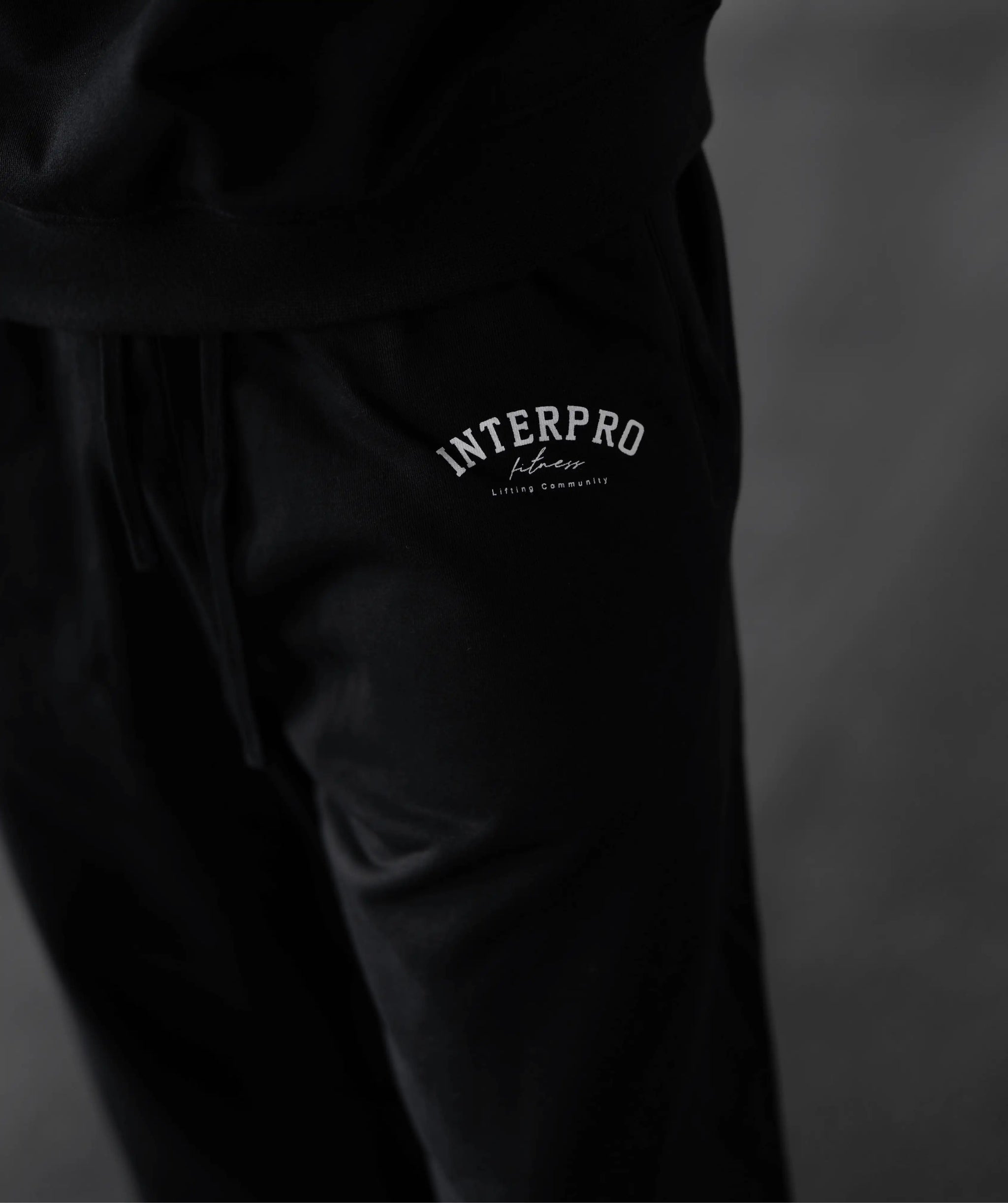 Men's Oversized Joggers - Black