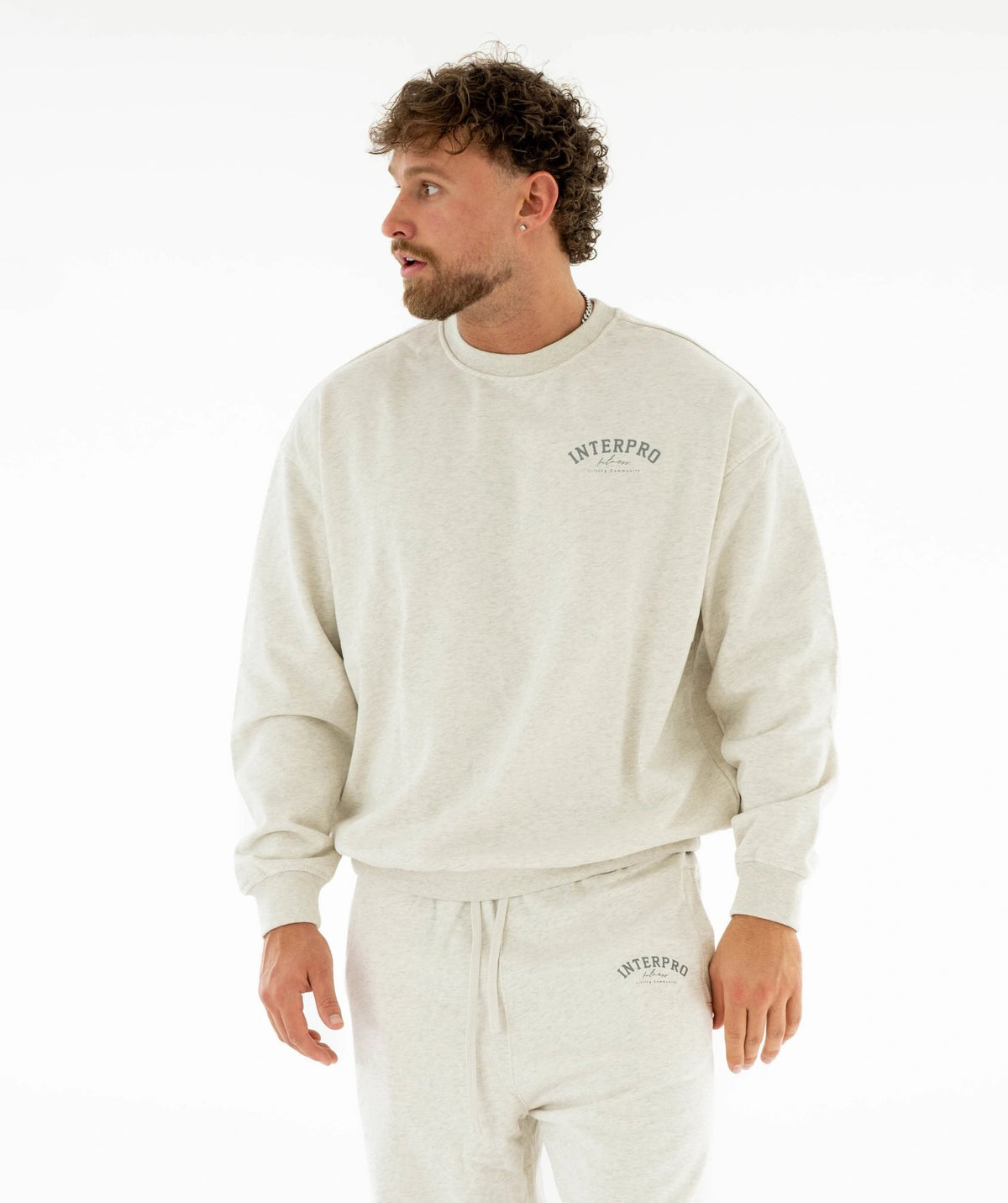 Man sweatshirt and white pants 